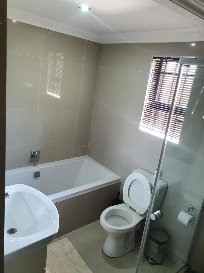 Mi Casa Guest House Uitenhage Exterior photo